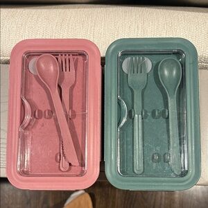 Eco-Friendly Pink and Green Lunch Box Set